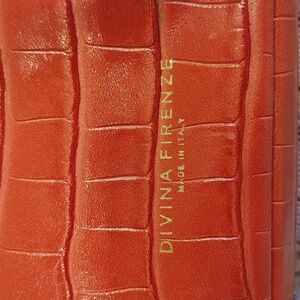 Divina Firenze Leather Purse